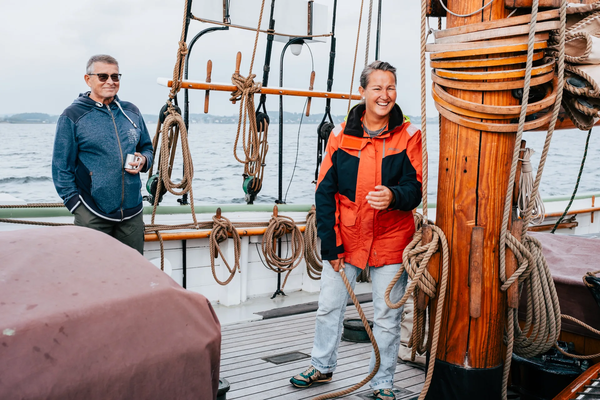 Helene Moodie briefs guests on Aron's deck
